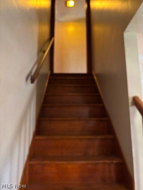 2378 Linda Drive NW Warren OH 44485
