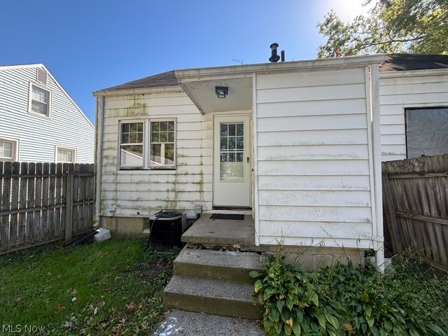 2378 Linda Drive NW Warren OH 44485