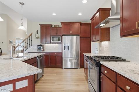 34779 Legends Way Grafton OH 44044