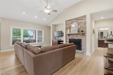 34779 Legends Way Grafton OH 44044