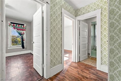 3859 W 17th Street Cleveland OH 44109