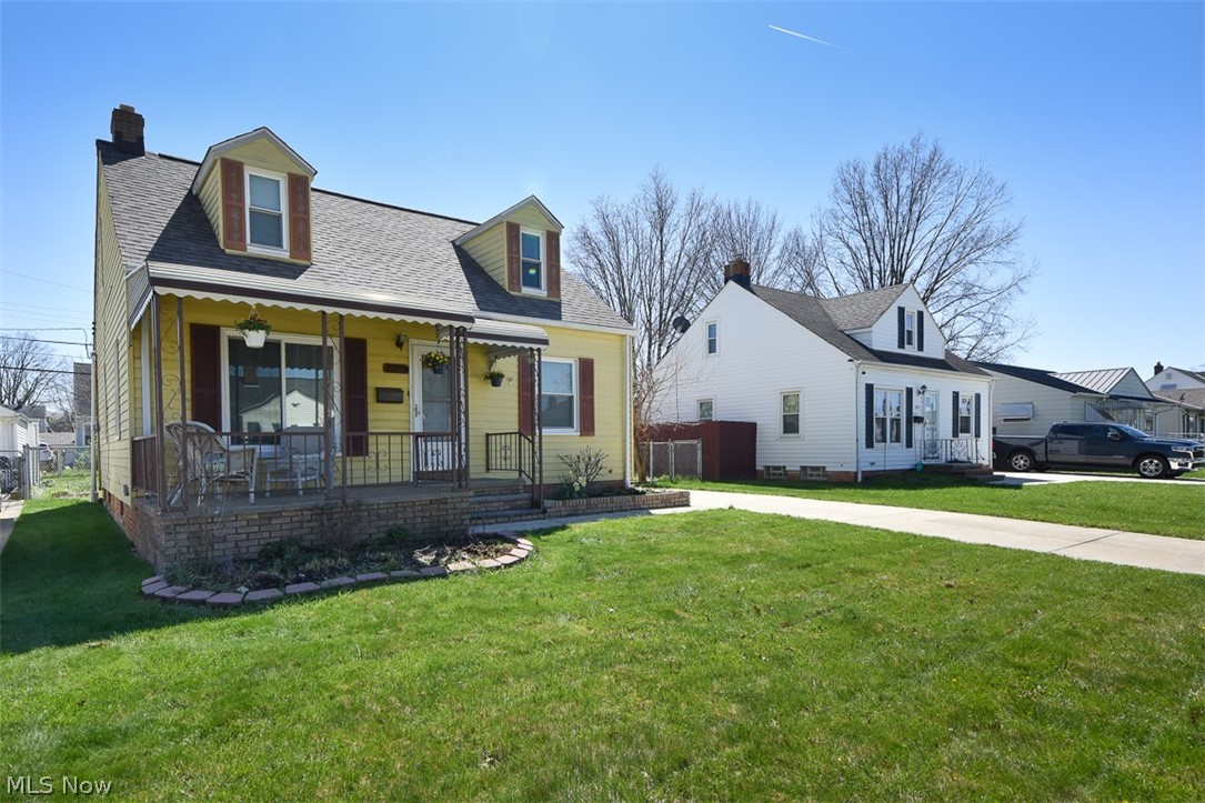 2929 Commonwealth Drive Parma OH 44134