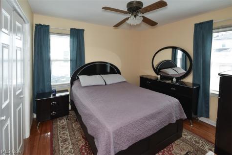 2929 Commonwealth Drive Parma OH 44134