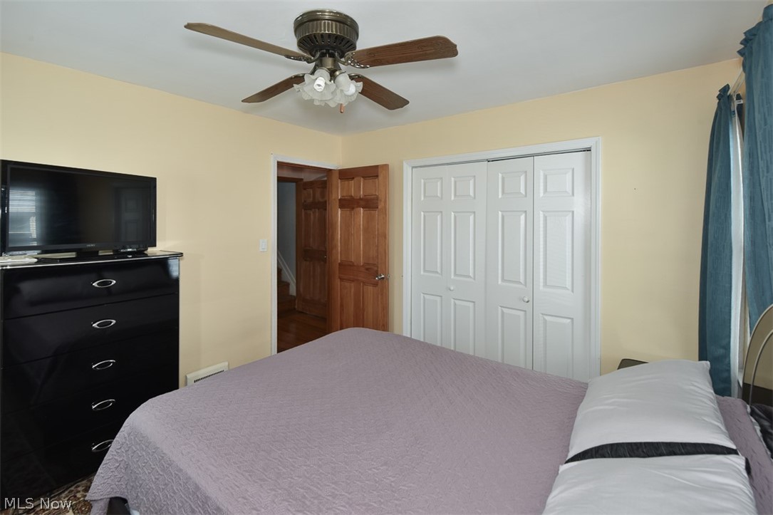 2929 Commonwealth Drive Parma OH 44134