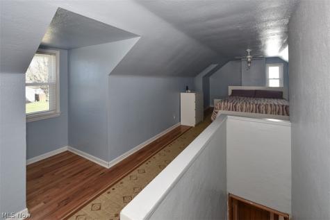 2929 Commonwealth Drive Parma OH 44134