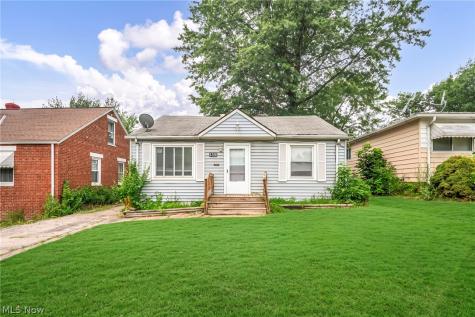 4356 E 141st Street Cleveland OH 44128