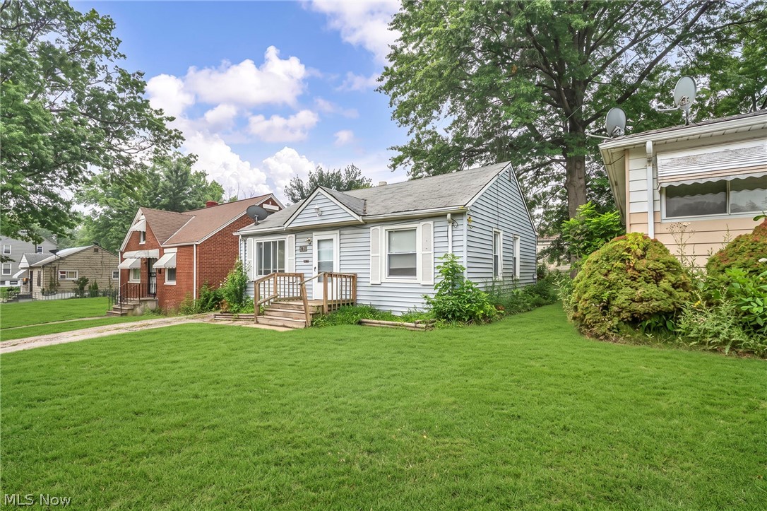 4356 E 141st Street Cleveland OH 44128
