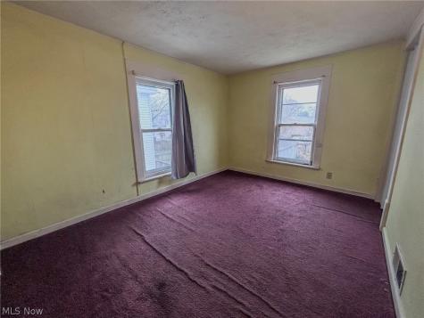 600 Robinette Court Akron OH 44310