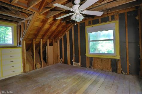 40 Wintergreen Hill Drive Painesville OH 44077