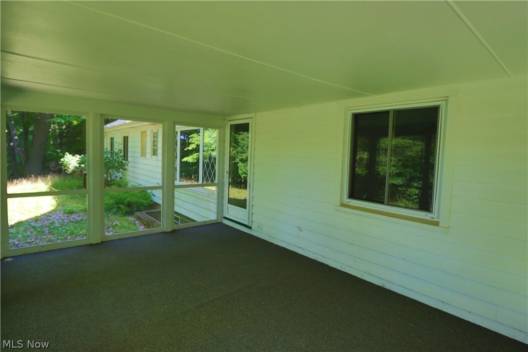 40 Wintergreen Hill Drive Painesville OH 44077