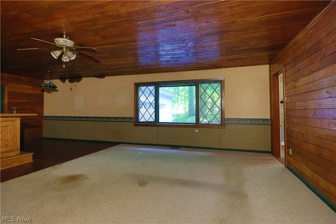 40 Wintergreen Hill Drive Painesville OH 44077