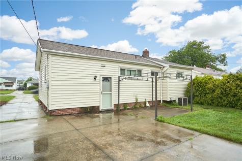 29632 Fairway Boulevard Willowick OH 44095