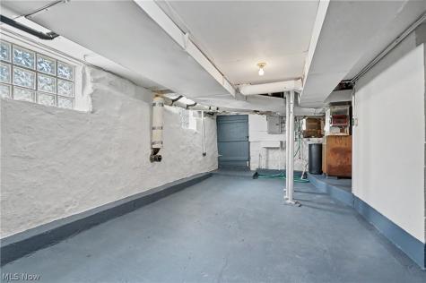 3690 Waterloo Road Mogadore OH 44260