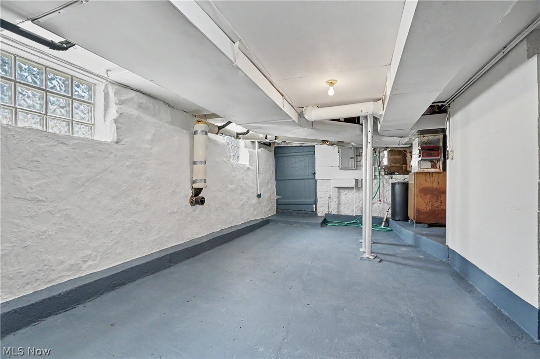 3690 Waterloo Road Mogadore OH 44260