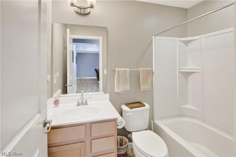 7326 Quails Nest Lane North Ridgeville OH 44039