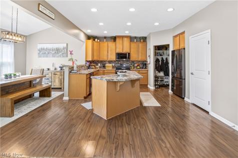 7326 Quails Nest Lane North Ridgeville OH 44039