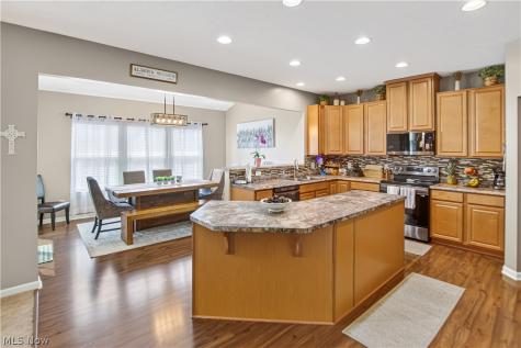 7326 Quails Nest Lane North Ridgeville OH 44039