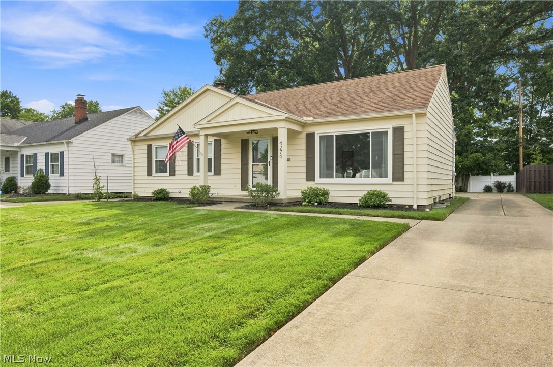4274 W 202 Fairview Park OH 44126