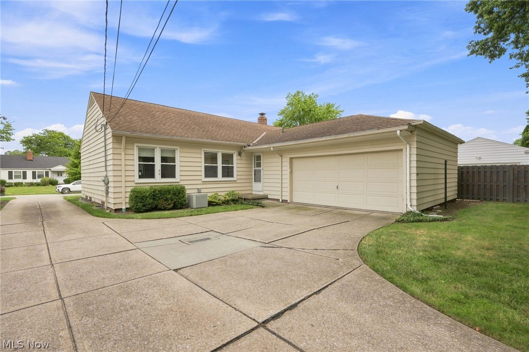 4274 W 202 Fairview Park OH 44126