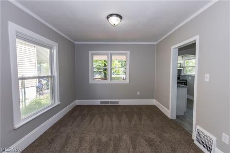 1304 Nestor Avenue Akron OH 44314