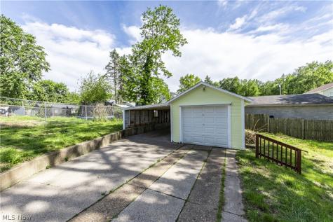 1304 Nestor Avenue Akron OH 44314