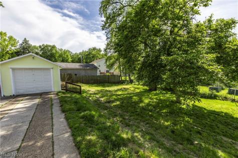 1304 Nestor Avenue Akron OH 44314