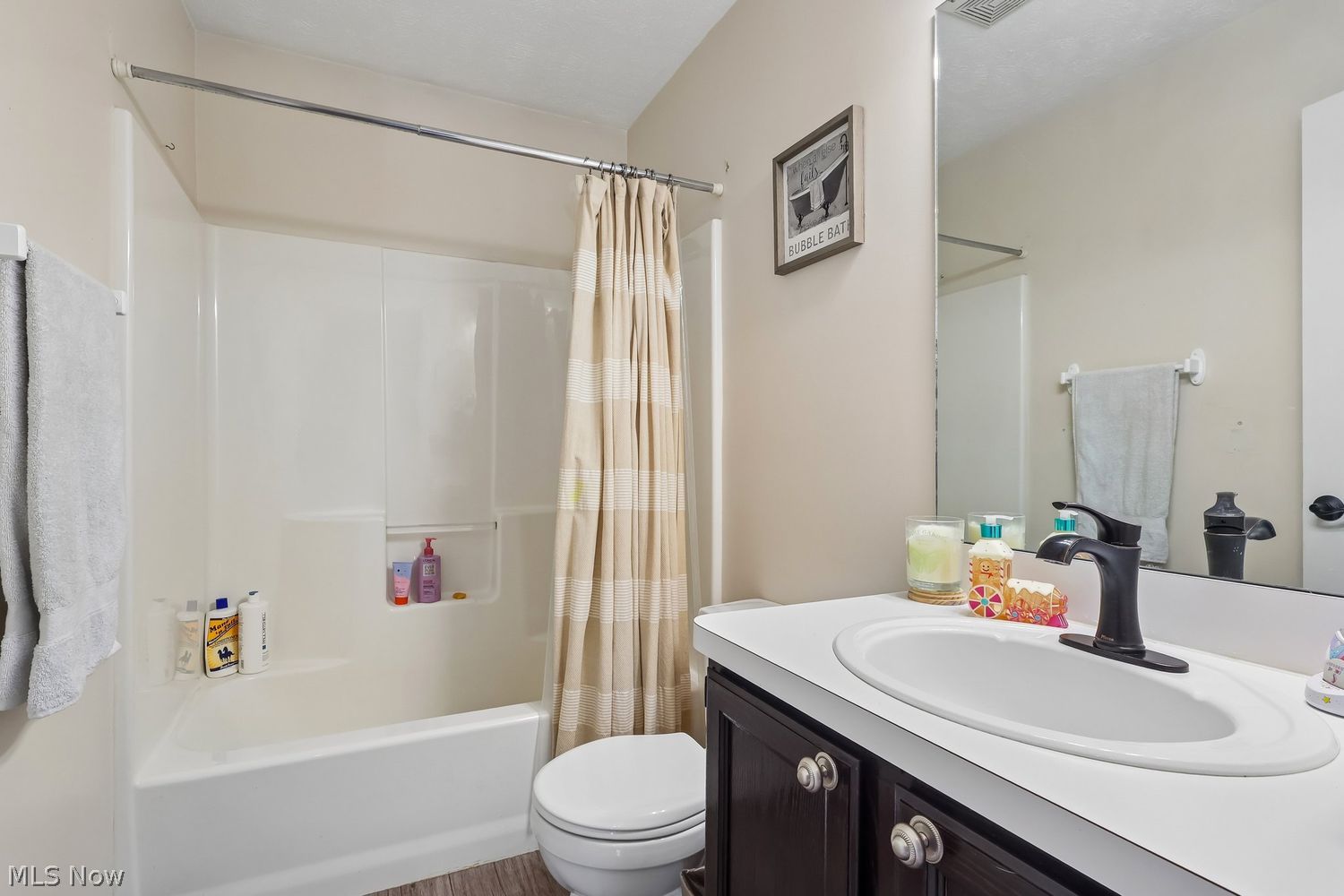 12171 Waywood Drive Twinsburg OH 44087