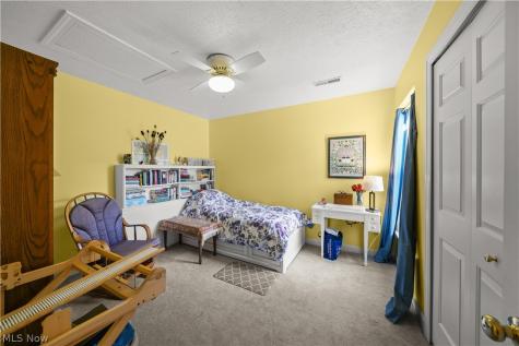 1781 Parker Lane Twinsburg OH 44087