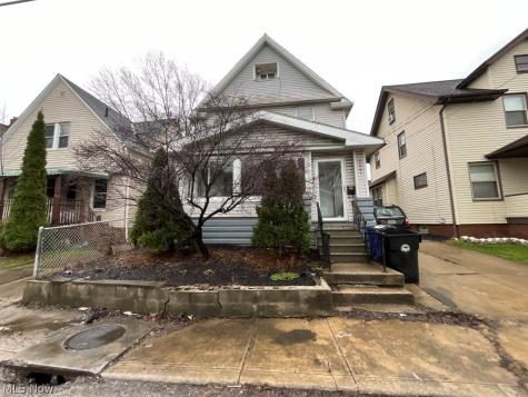 2401 Garden Cleveland OH 44109