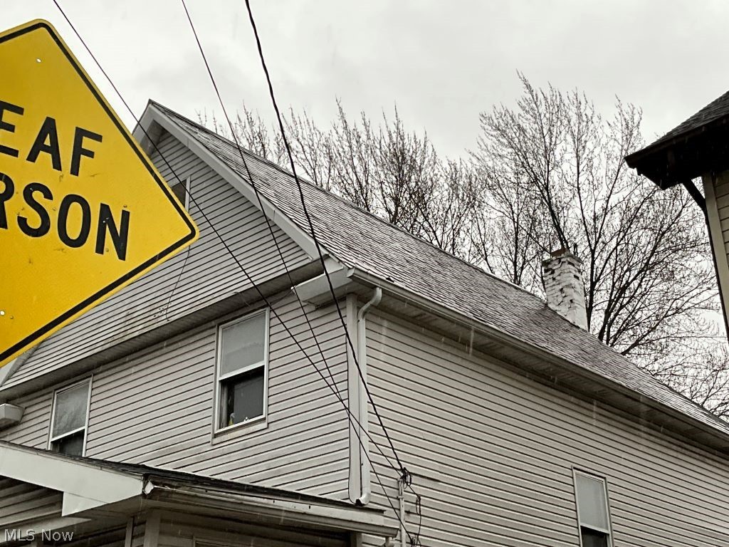 2401 Garden Cleveland OH 44109