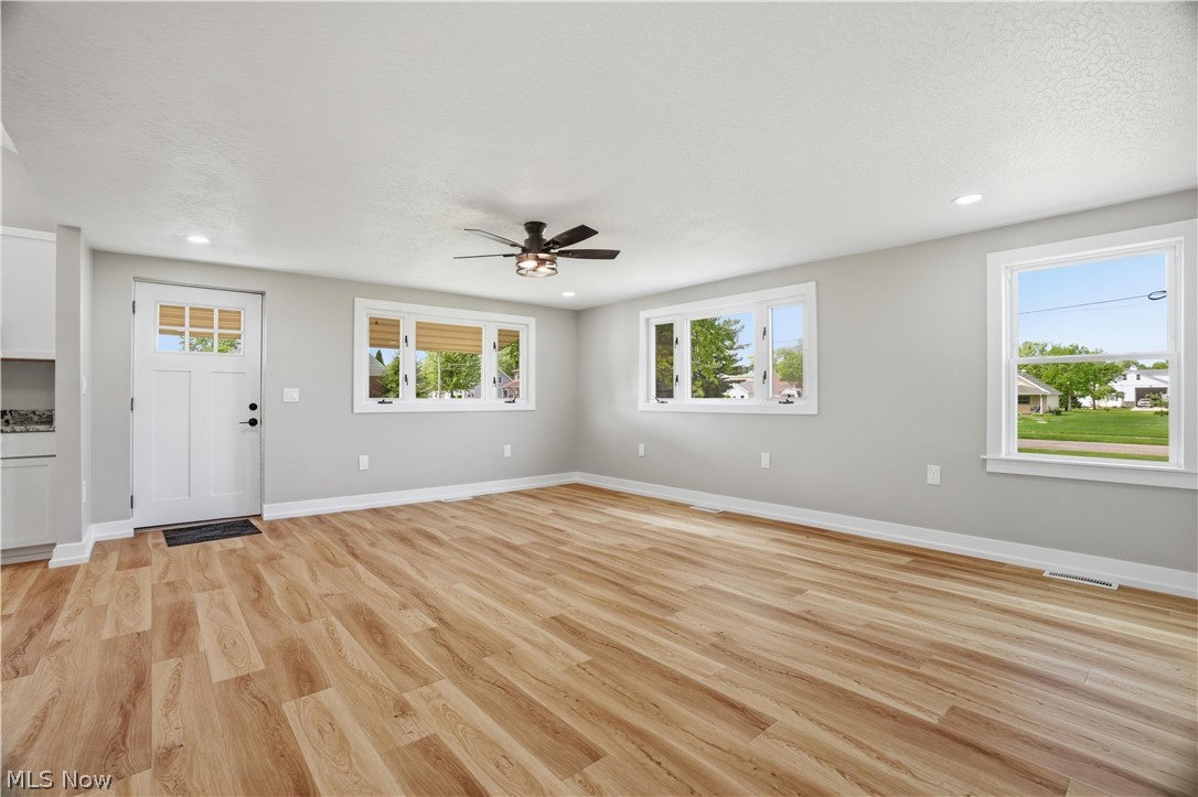 968 Sandusky Street Conneaut OH 44030