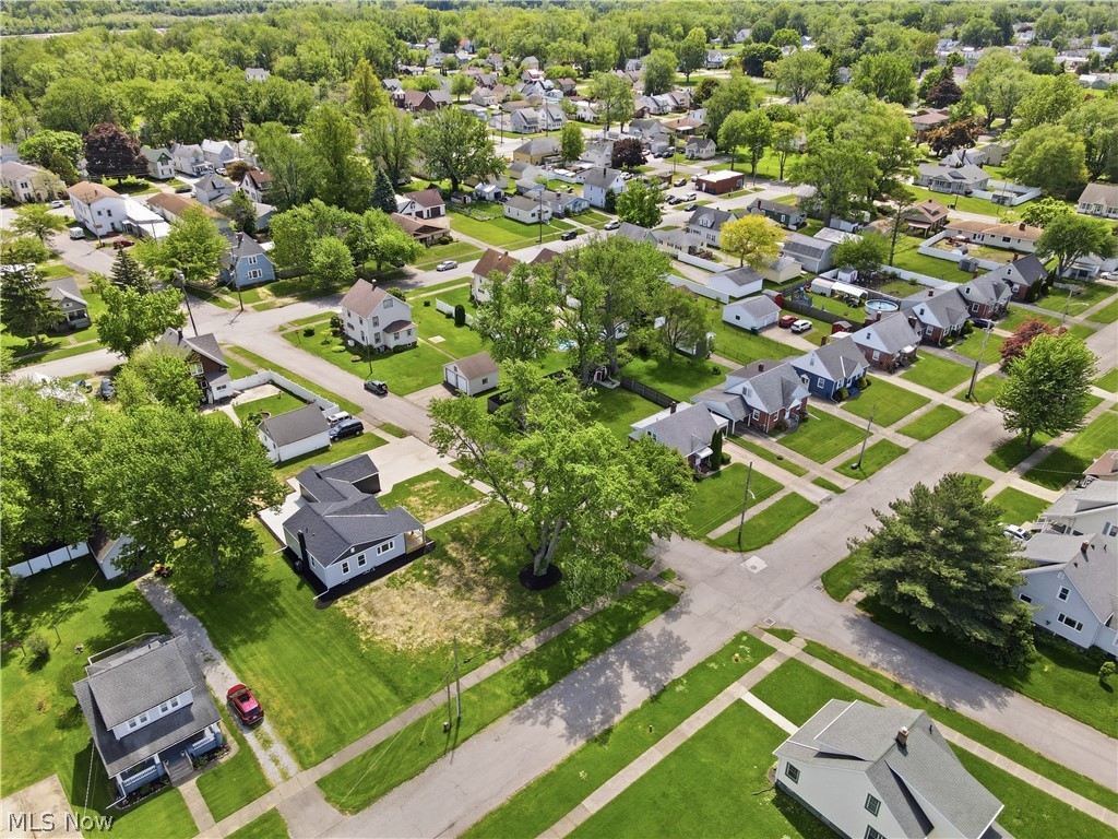 968 Sandusky Street Conneaut OH 44030
