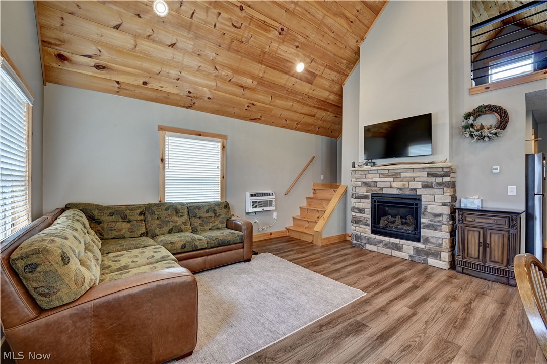 41264 Township Road 58 Coshocton OH 43812