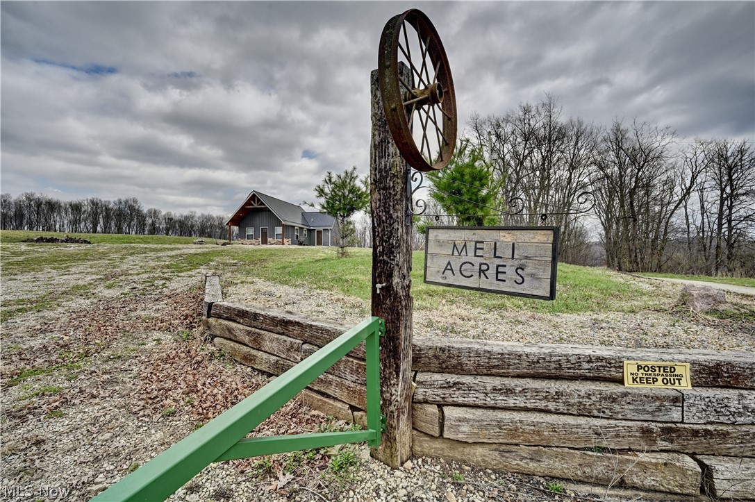 41264 Township Road 58 Coshocton OH 43812
