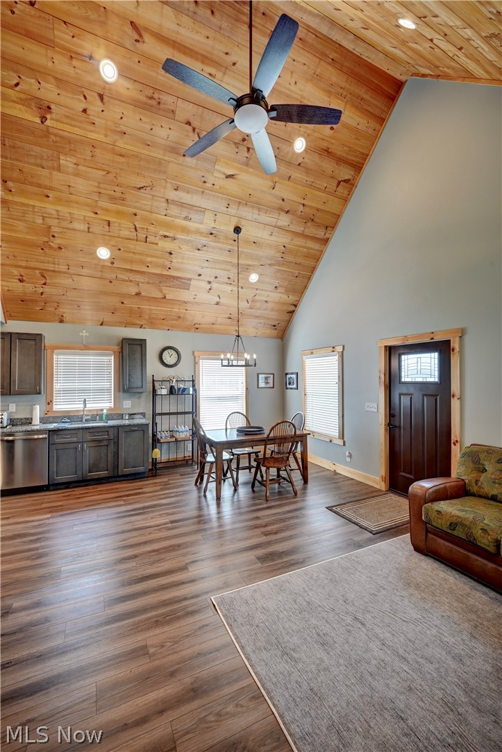 41264 Township Road 58 Coshocton OH 43812