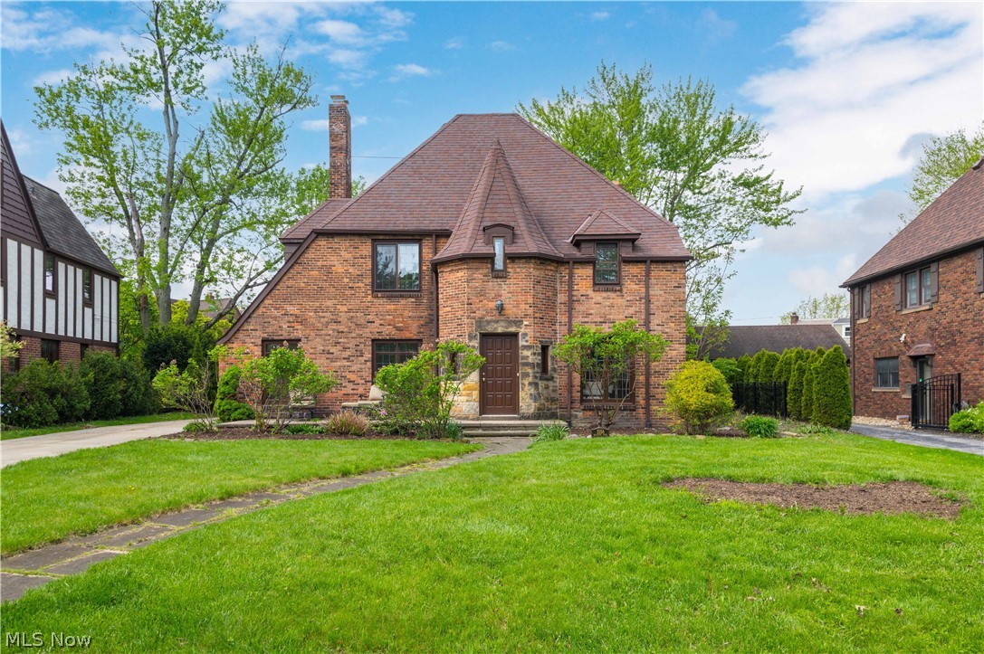 3356 Daleford Road Shaker Heights OH 44120