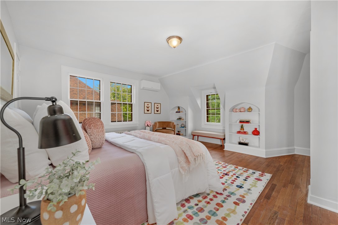 3356 Daleford Road Shaker Heights OH 44120