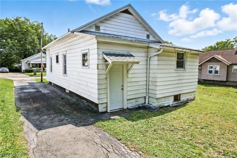46 Matta Avenue Youngstown OH 44509