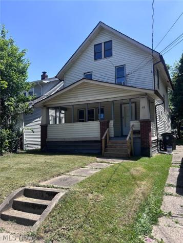 418 Stanton Avenue Akron OH 44301
