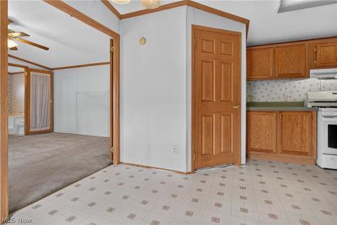 35157 Center Ridge Road North Ridgeville OH 44039