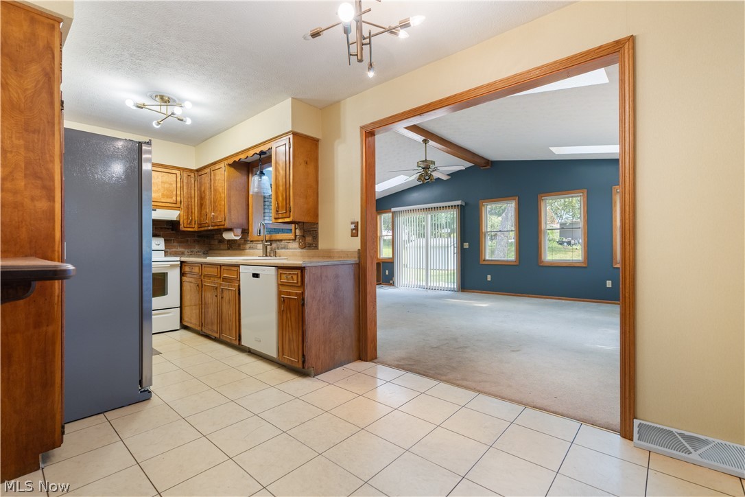 2263 Dewport Drive Akron OH 44312