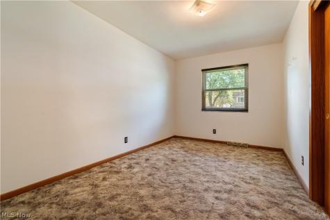 2263 Dewport Drive Akron OH 44312