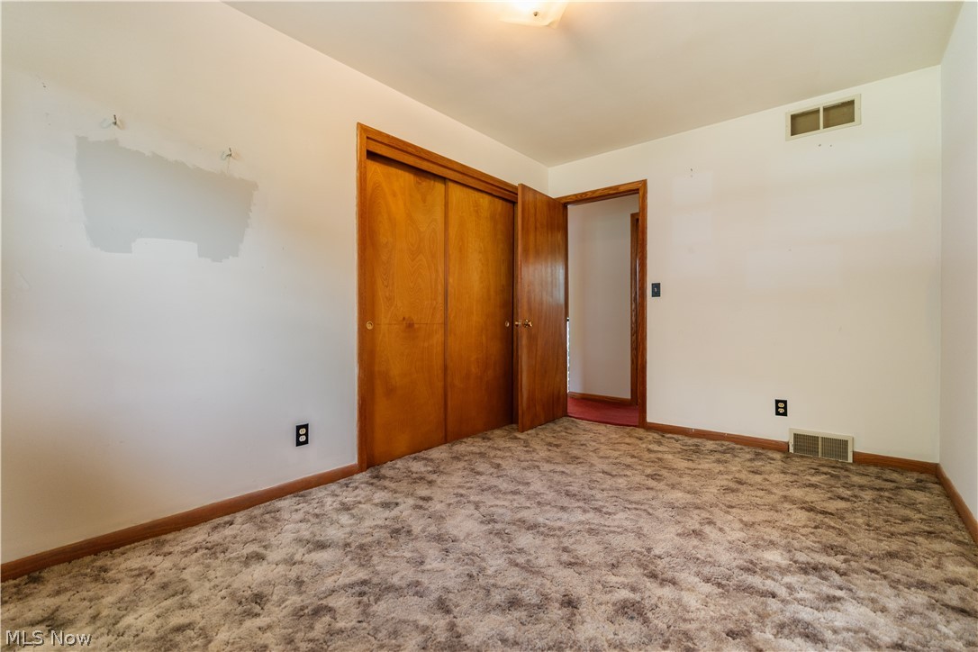 2263 Dewport Drive Akron OH 44312