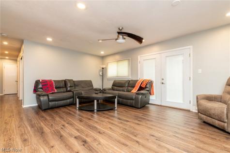 1346 Ranchland Drive Mayfield Heights OH 44124