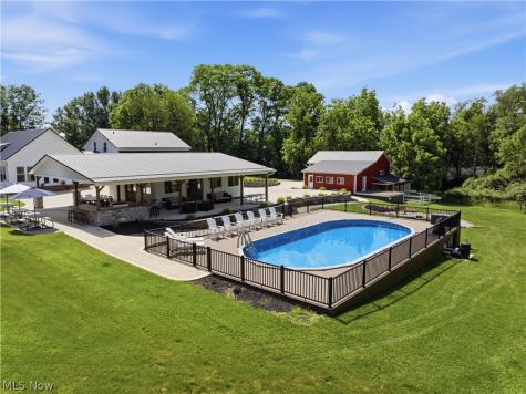 1219 9th Street SW Massillon OH 44647