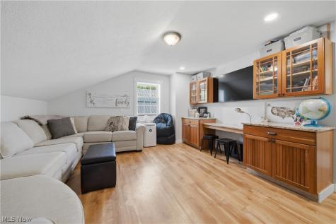 1219 9th Street SW Massillon OH 44647