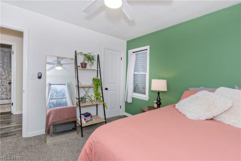 1608 Sunview Road Lyndhurst OH 44124