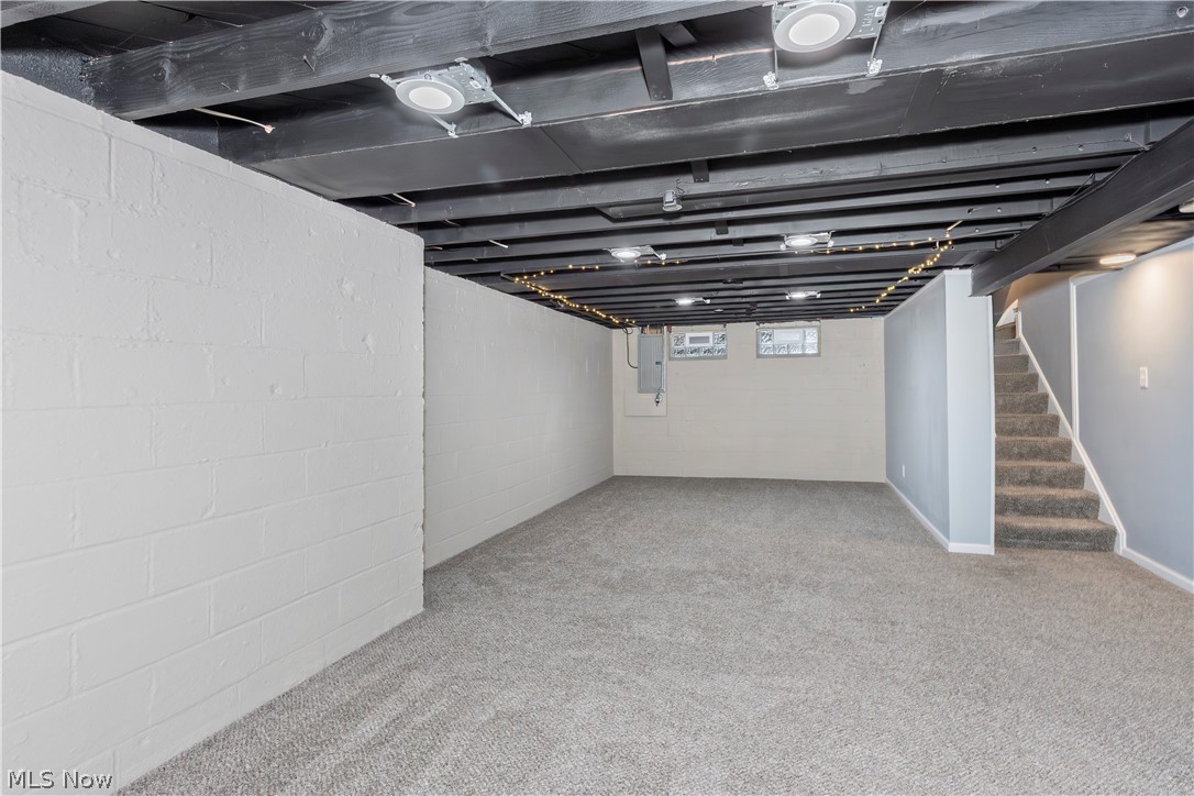1608 Sunview Road Lyndhurst OH 44124
