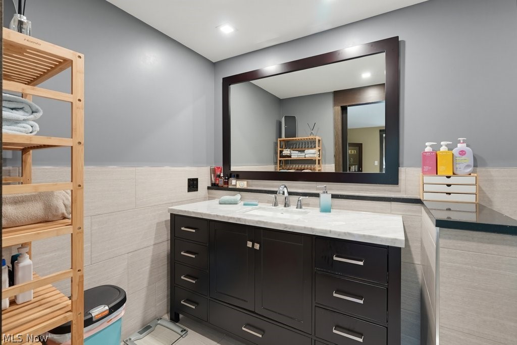 7468 Canyon Circle Middleburg Heights OH 44130