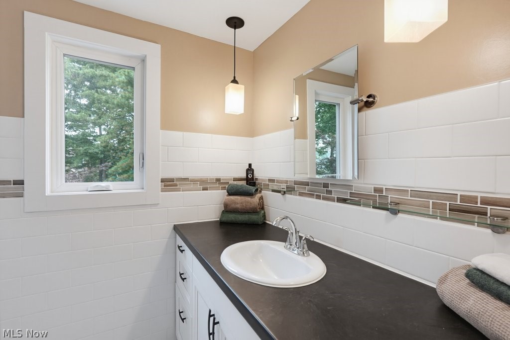 7468 Canyon Circle Middleburg Heights OH 44130